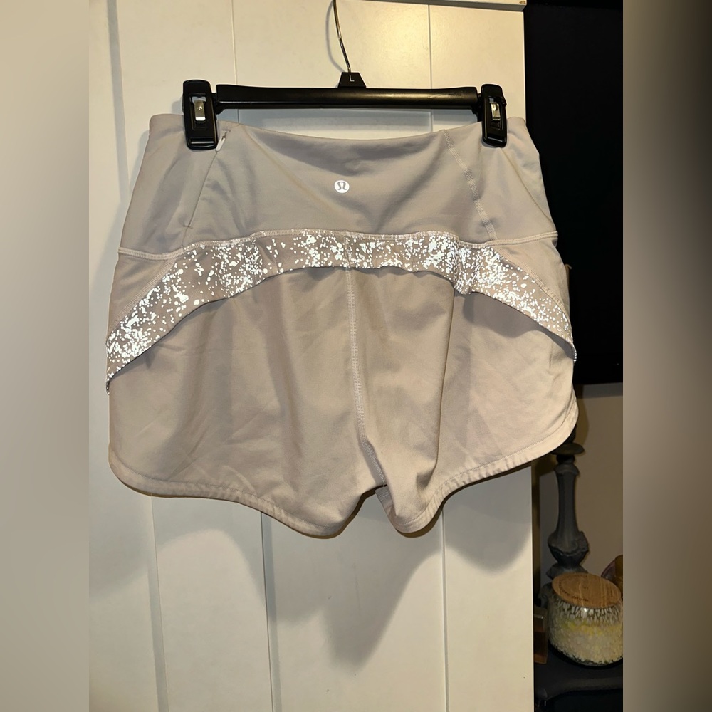 Lululemon Run The Line Short *Reflective 3"
Muse - Picture 11 of 14